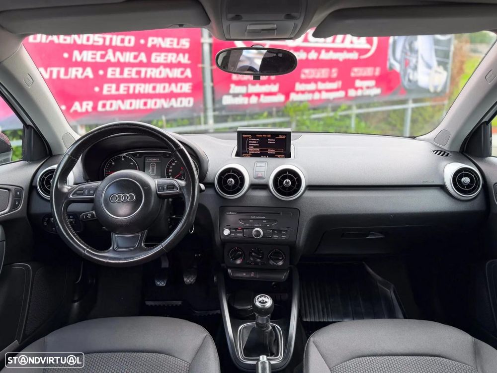 Audi A1 Sportback 1.6 TDI S-line - 13
