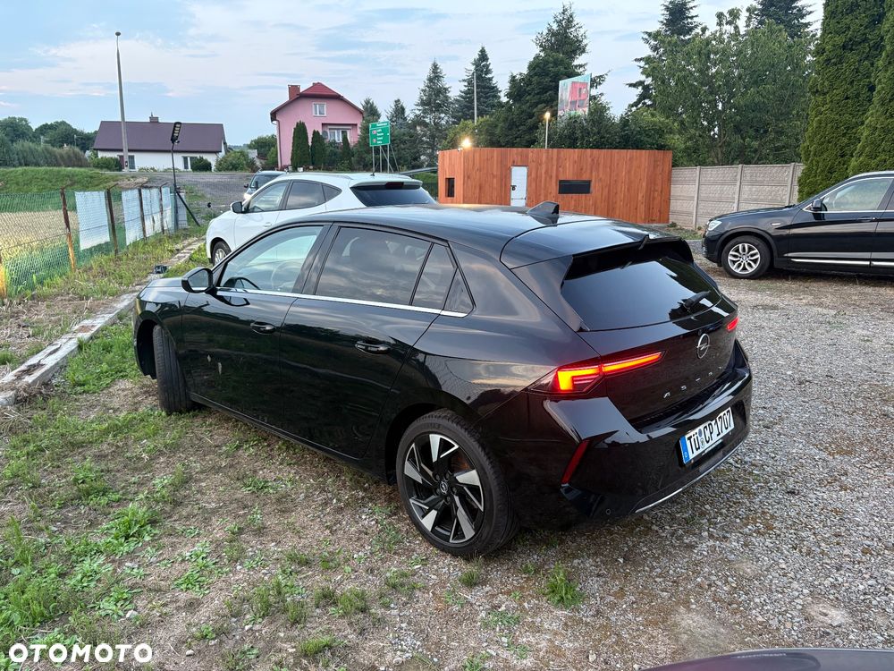 Opel Astra 1.2 T Business Elegance S&S - 15