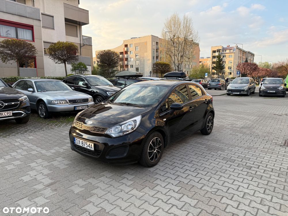 Kia Rio 1.2 Attract - 1