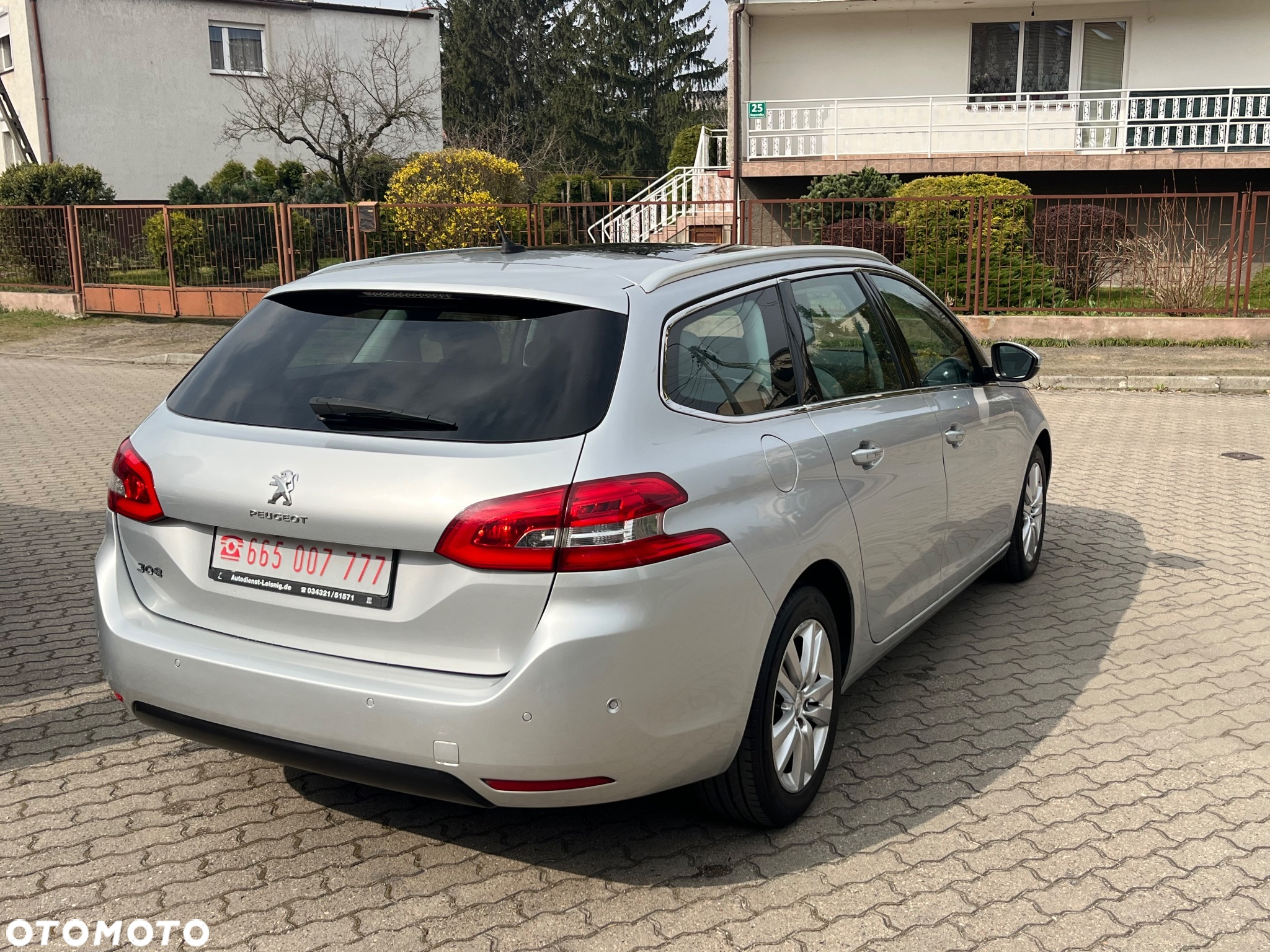 Peugeot 308 SW BlueHDi 120 Stop & Start Business-Line - 17