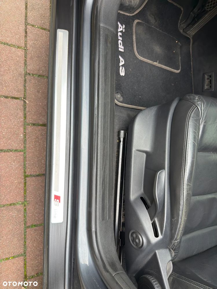 Audi A3 Sportback 2.0 TDI DPF Ambiente - 32