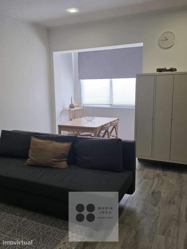 Ótimo Apartamento no Centro de Alhandra, Remodelado. - Grande imagem: 3/10