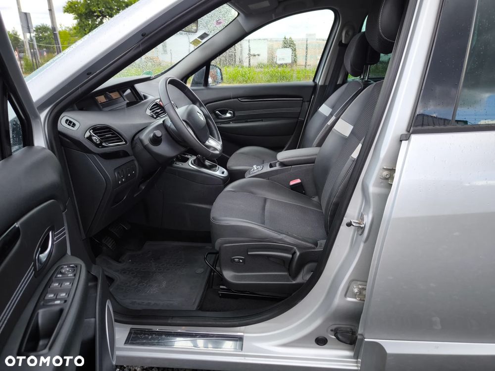 Renault Scenic 1.6dCi Energy Privilege - 12