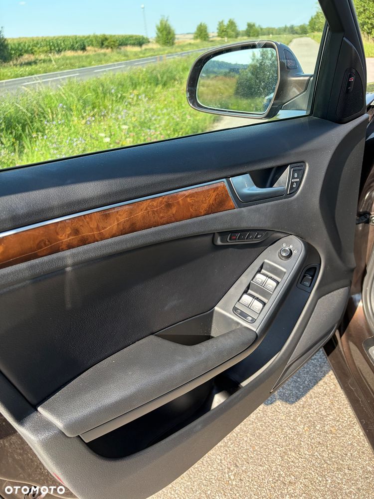 Audi A4 Limousine 2.0 TFSI Quattro - 8