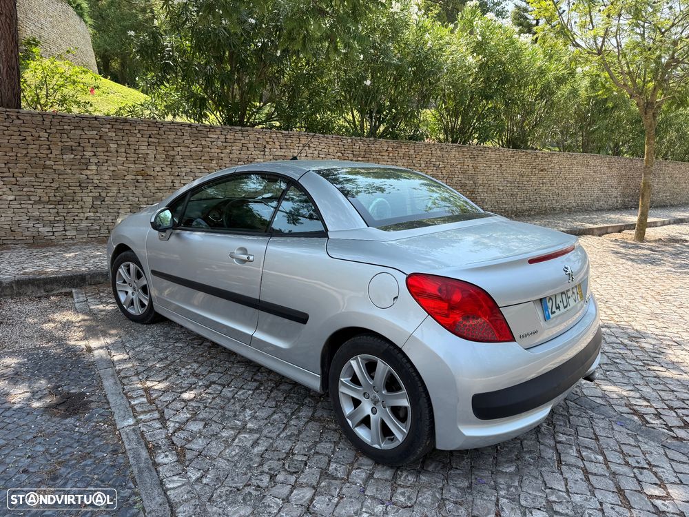 Peugeot 207 CC 1.6 HDi FAP Sport - 16