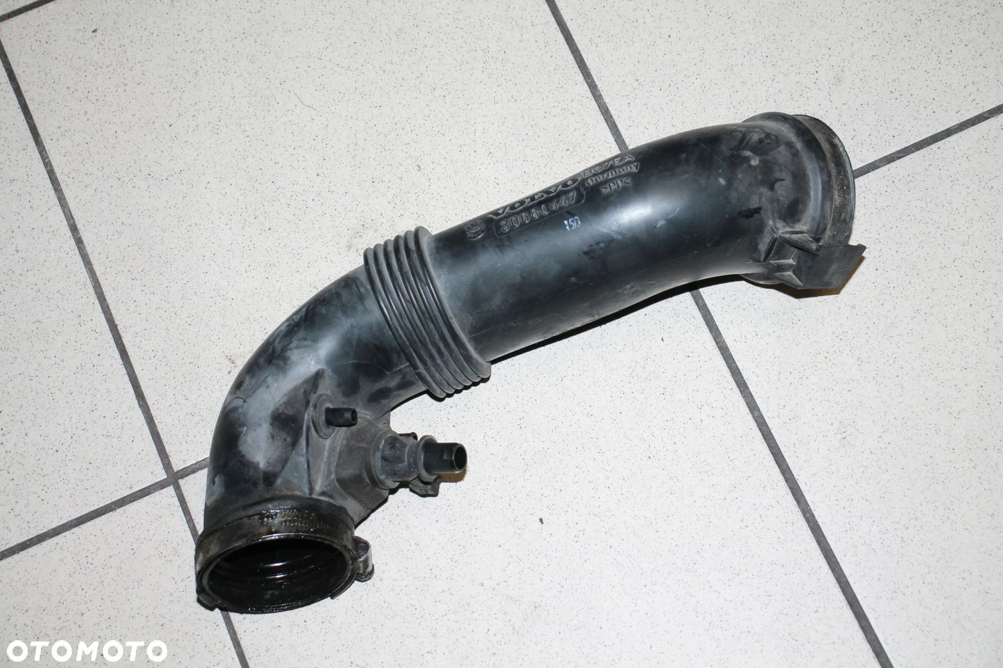 VOLVO V70 S60 2.4 T5 / "R" RURA PRZEWÓD POWIETRZA 30680447 - 1
