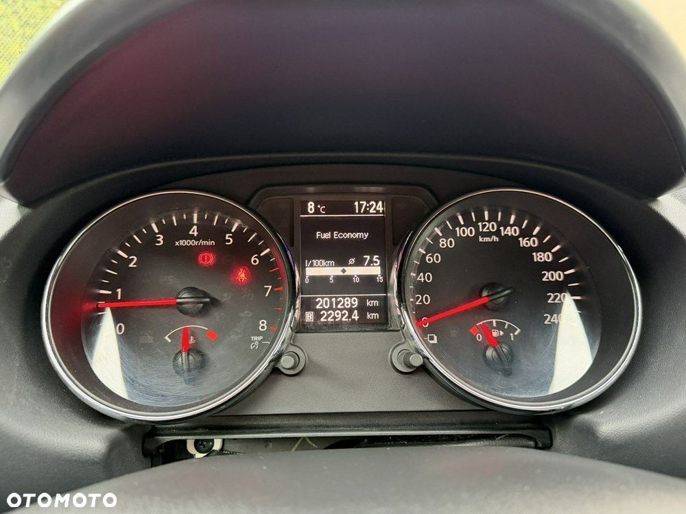 Nissan Qashqai - 13