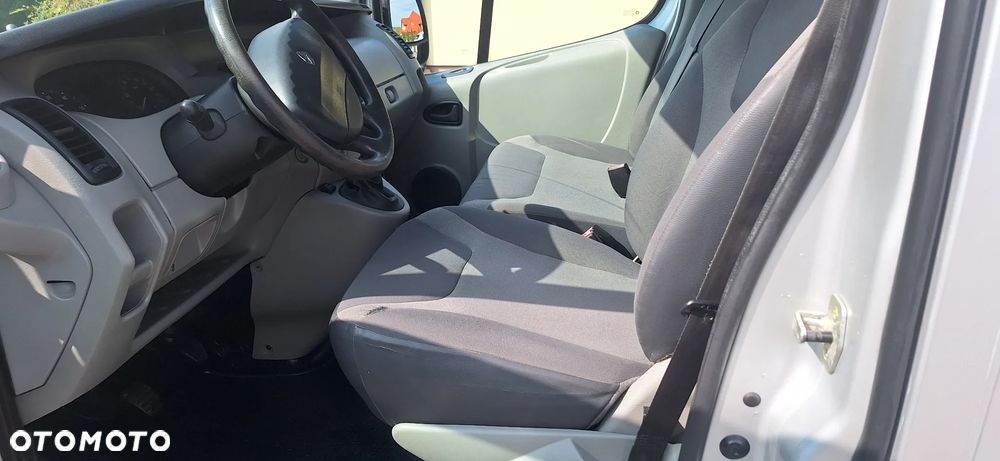 Renault Trafic - 7