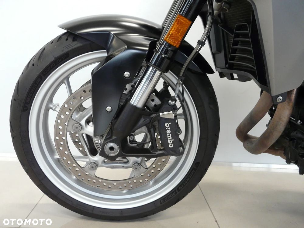 BMW R - 10