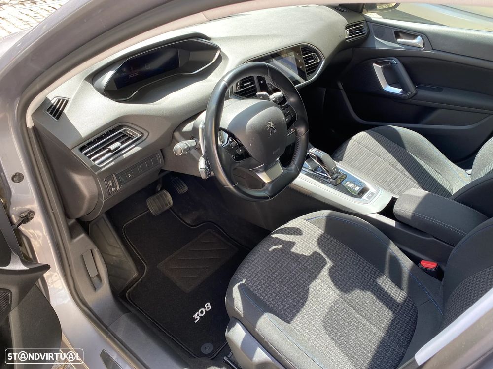 Peugeot 308 SW BlueHDi 130 EAT8 Style - 15