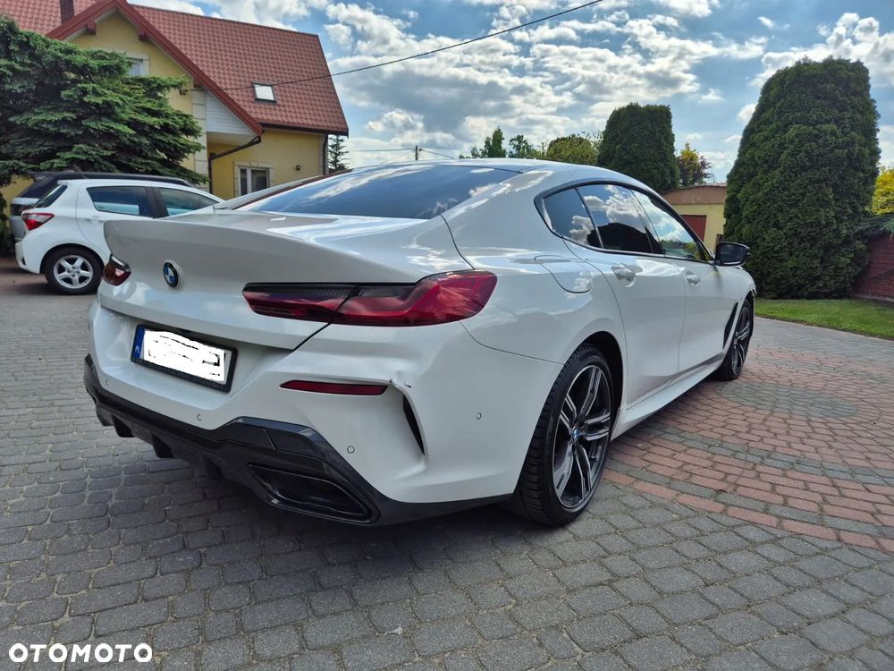 BMW Seria 8 - 2
