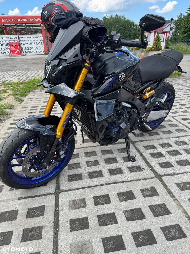 Yamaha MT - 2