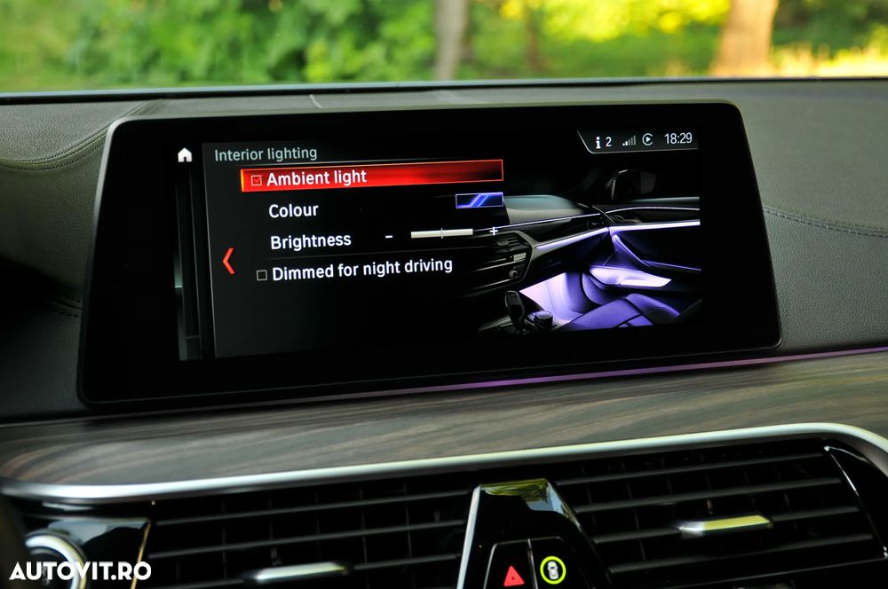 BMW Seria 5 520d AT - 25