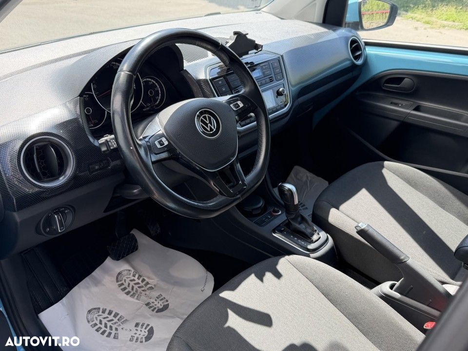 Volkswagen up! - 8
