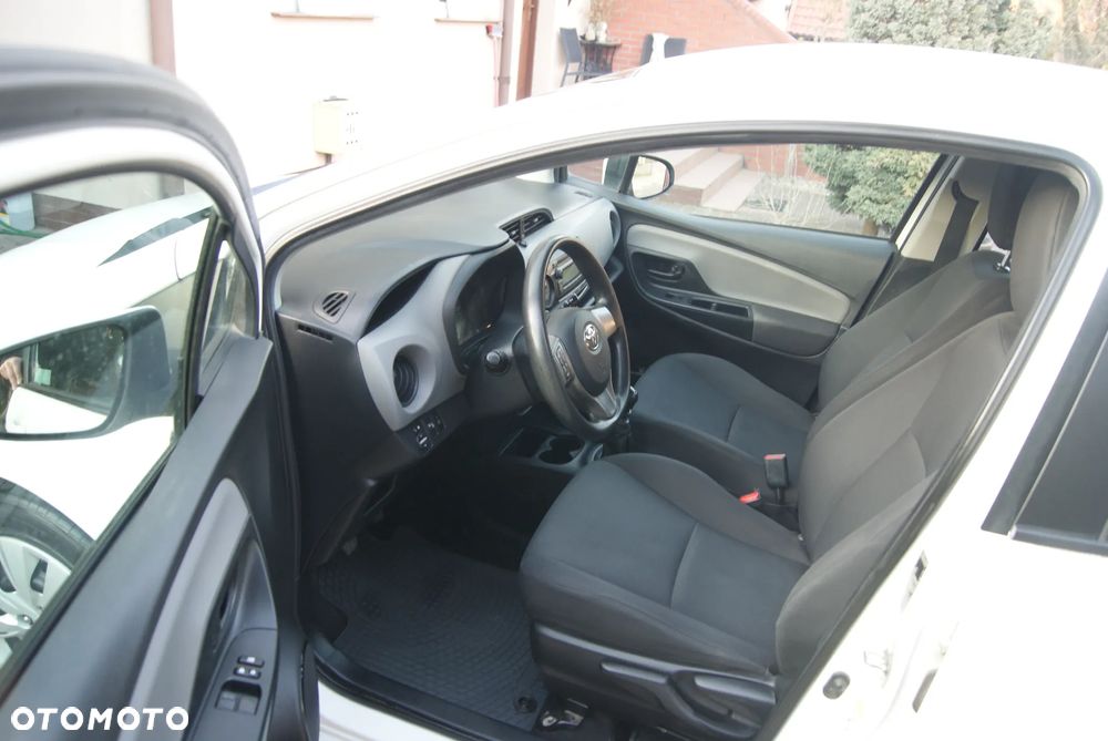 Toyota Yaris 1.4 D-4D Life - 9