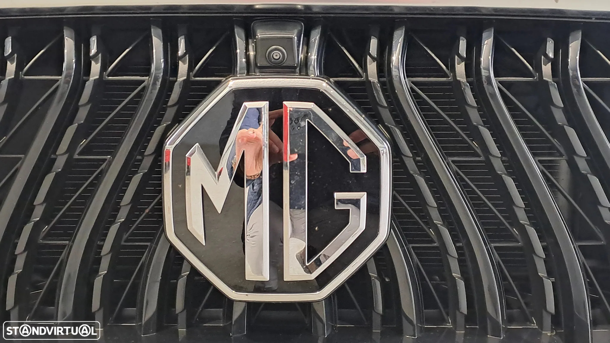 MG EHS 1.5 T-GDI Plug-in Hybrid Luxury - 7