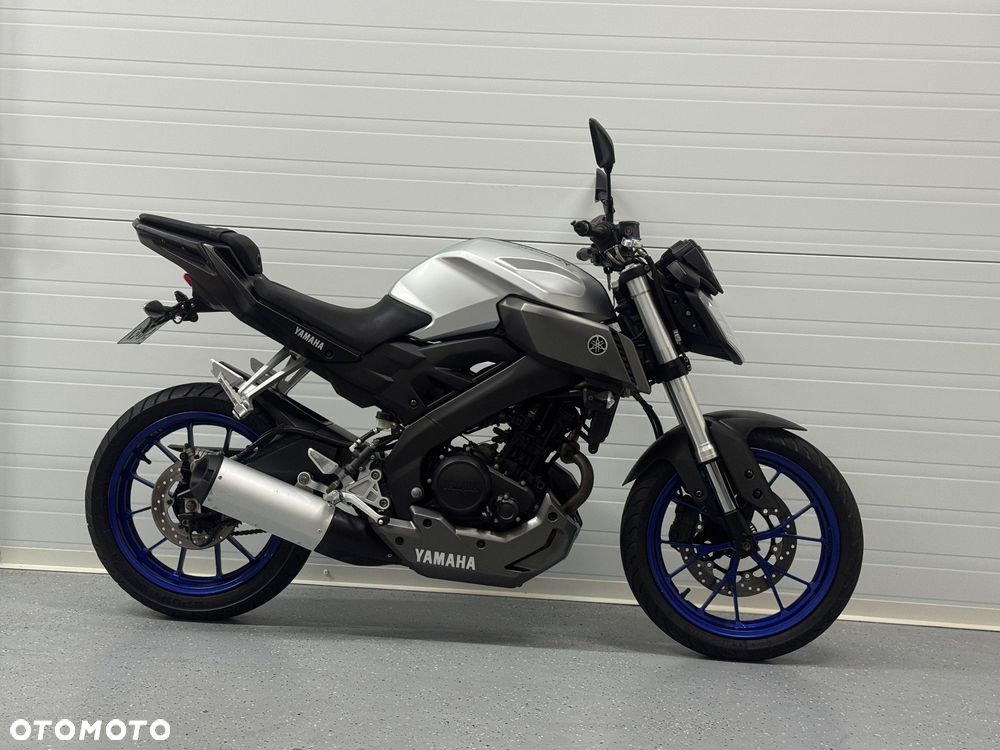 Yamaha MT - 2