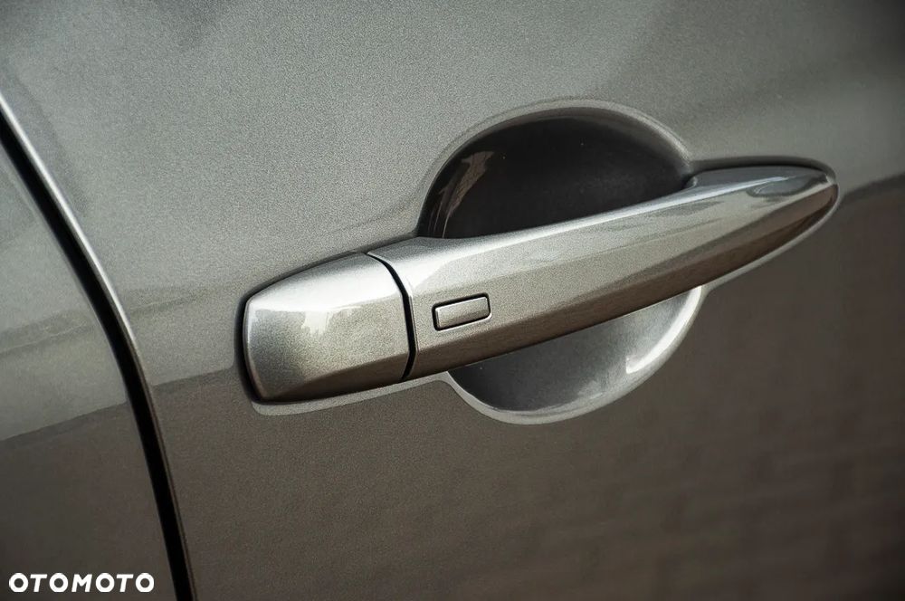 Nissan Rogue - 13