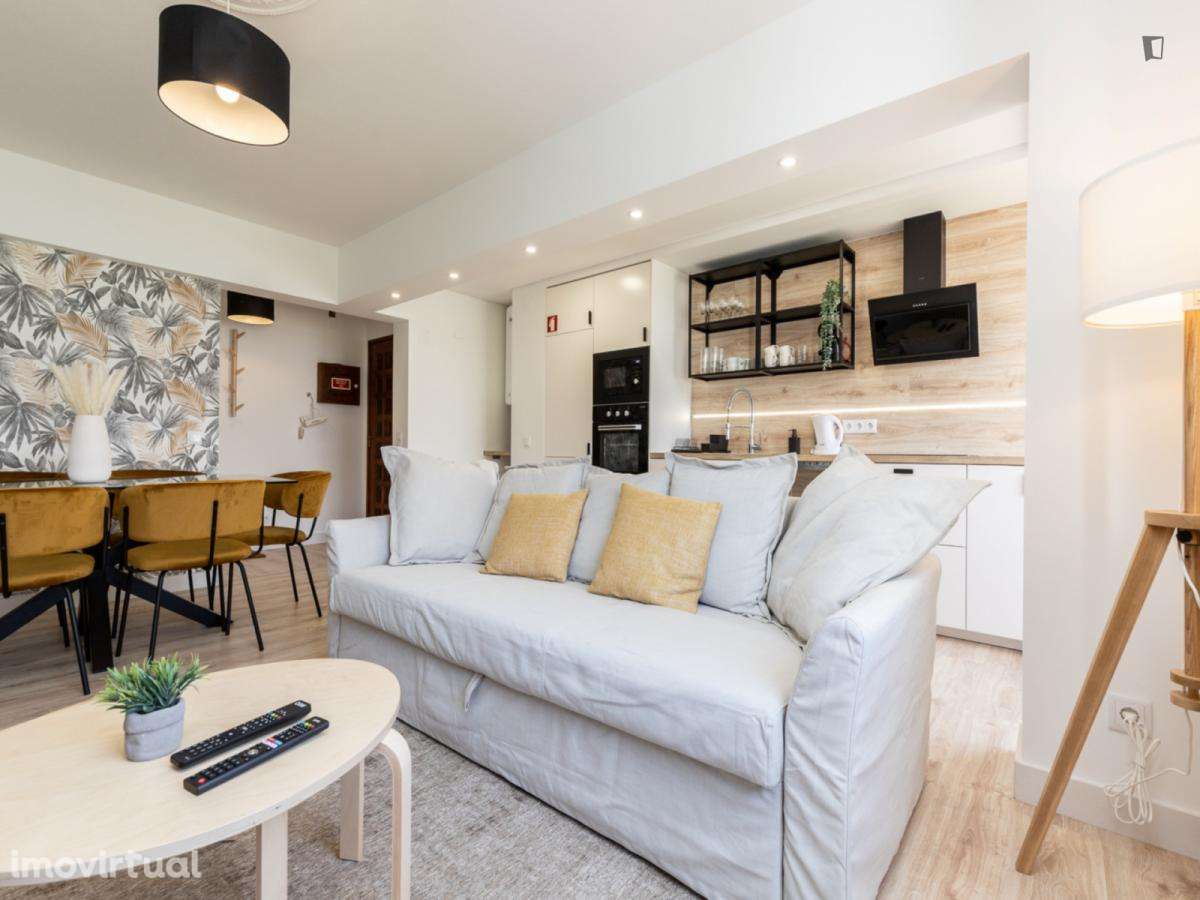 Apartamento com 3 quartos - localizado em Faro - Grande imagem: 4/21