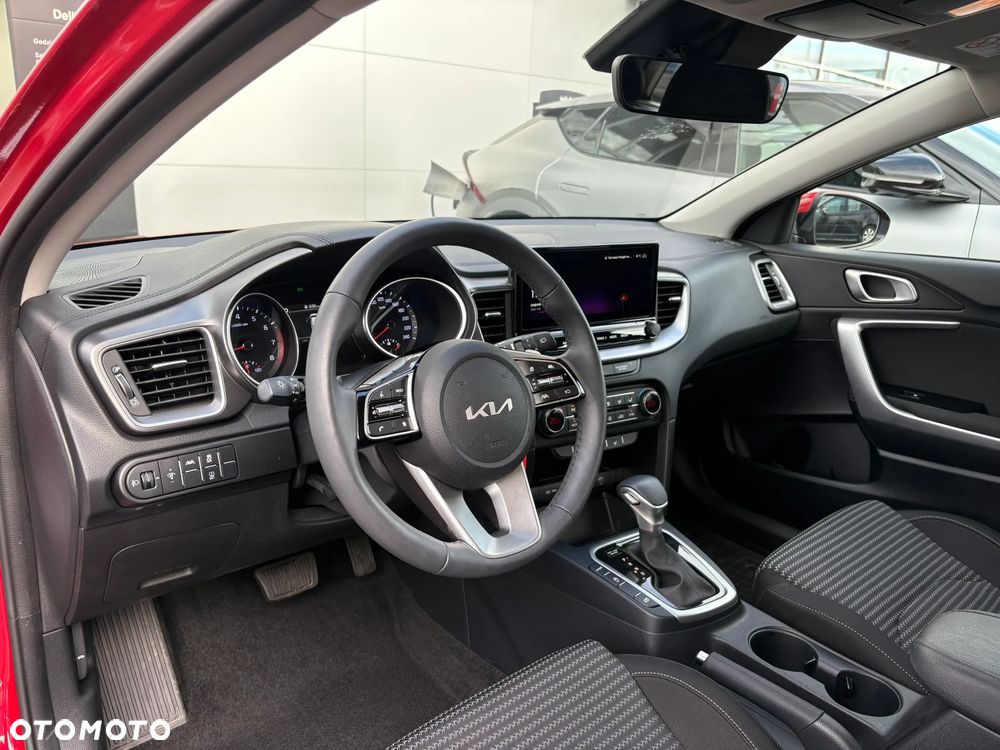 Kia Ceed 1.5 T-GDI M DCT - 13