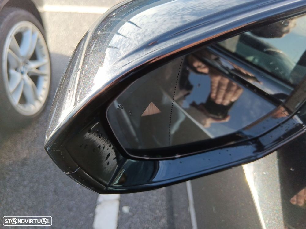 BMW 520 d Pack Desportivo M Pro - 27