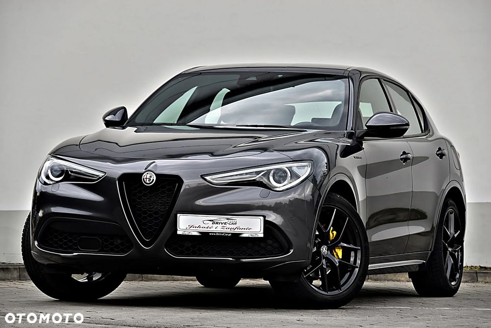 Alfa Romeo Stelvio 2.0 Turbo Veloce Q4 - 2