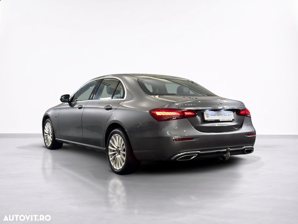 Mercedes-Benz E - 4