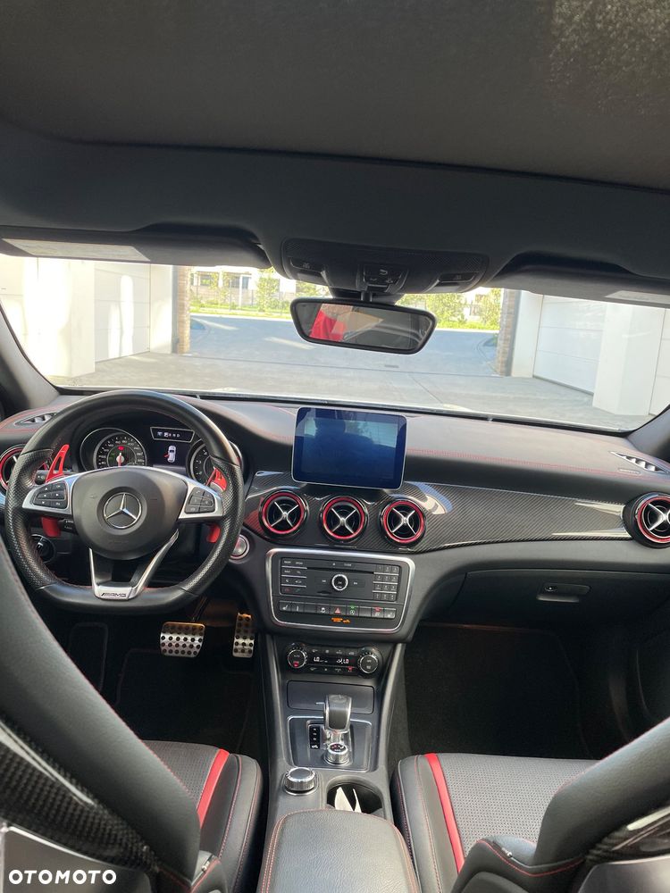 Mercedes-Benz GLA AMG 45 4Matic AMG Speedshift 7G-DCT - 16