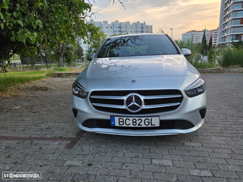Mercedes-Benz B 250 e 8G-DCT - 11