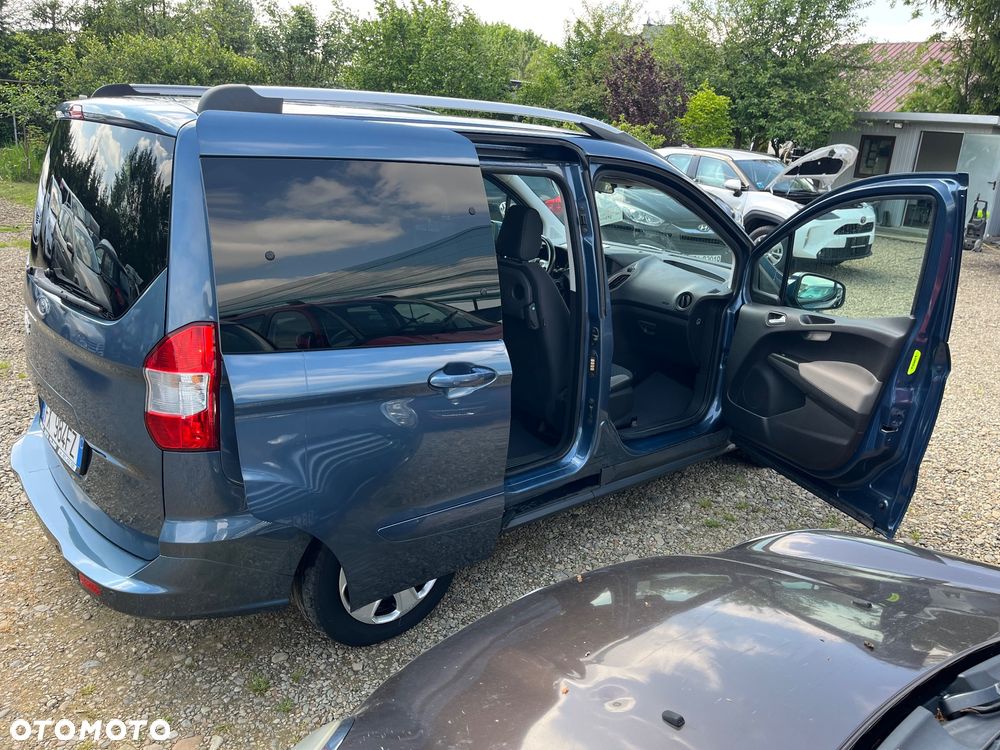 Ford Tourneo Courier 1.0 EcoBoost Ambiente - 8