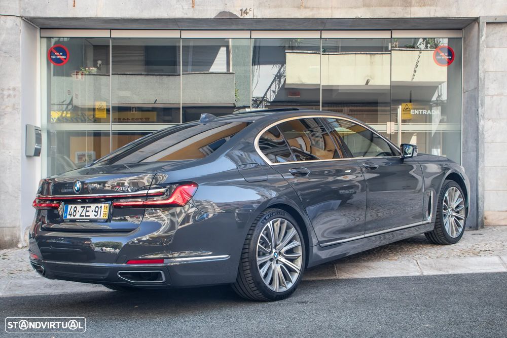 BMW 745 e iPerformance - 49