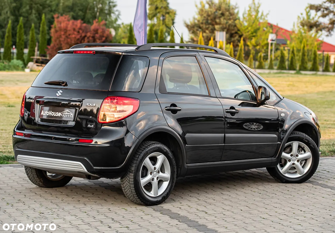 Suzuki SX4 1.6 Comfort Plus 4WD - 11