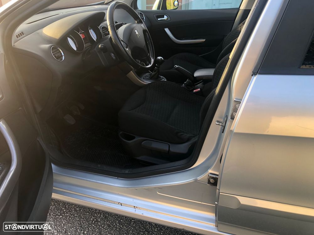 Peugeot 308 SW 1.6 e-HDi Active CVM6 114g - 4