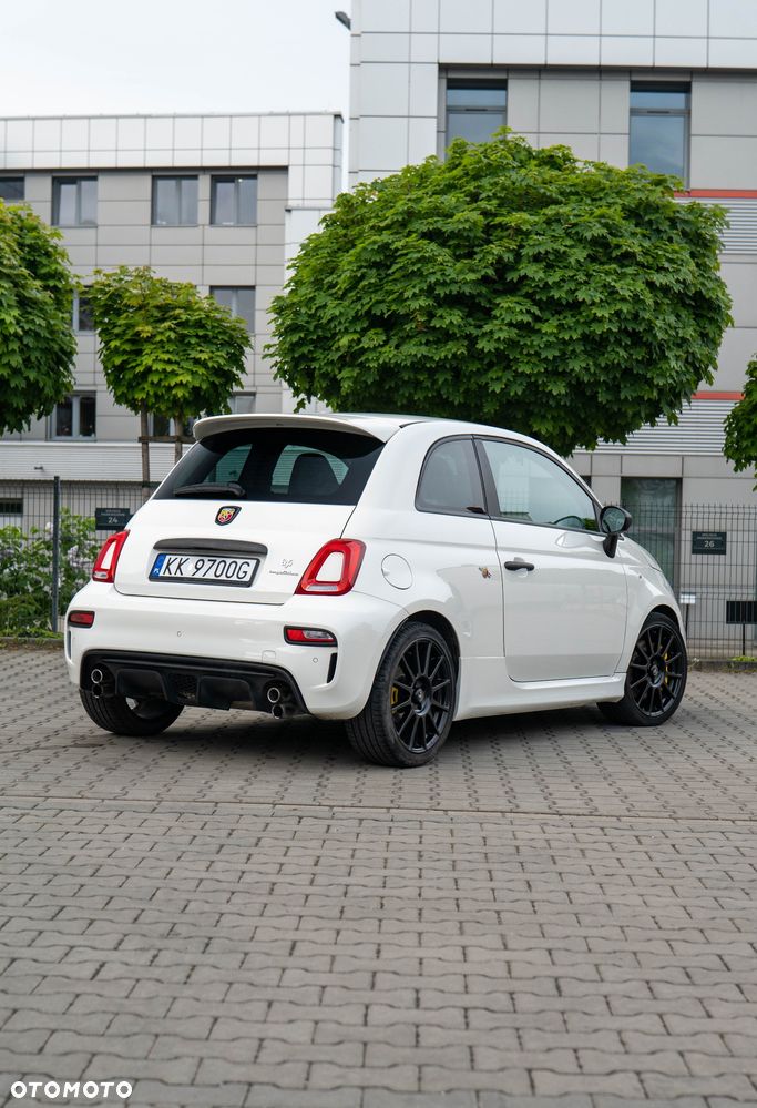 Abarth 695C - 5
