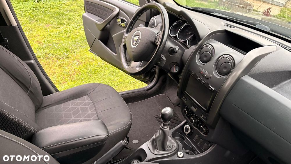 Dacia Duster 1.5 dCi Laureate 4x4 S&S EU6 - 10