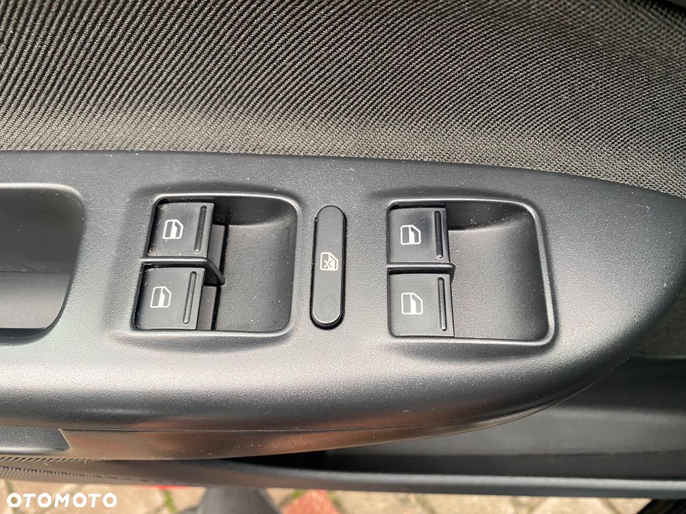 Skoda Octavia 1.6 TDI DPF FAMILY - 17