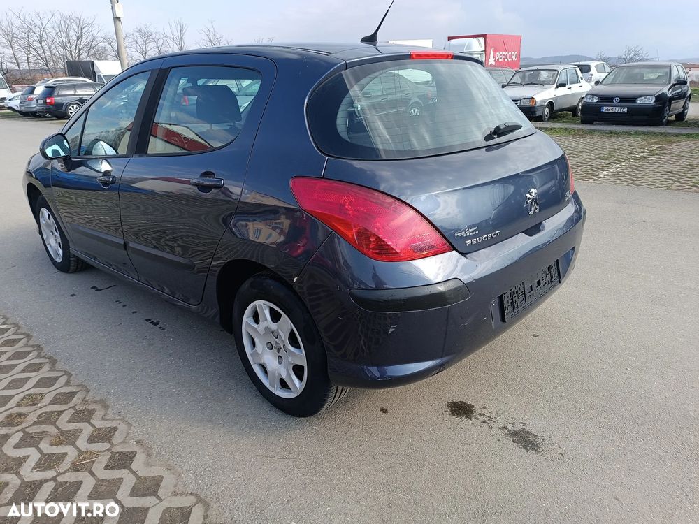 Peugeot 308 95 VTi Tendance - 9