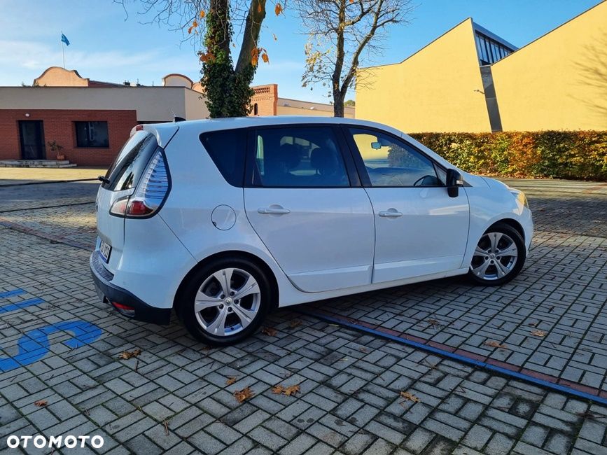 Renault Scenic dCi 160 Bose Edition - 3