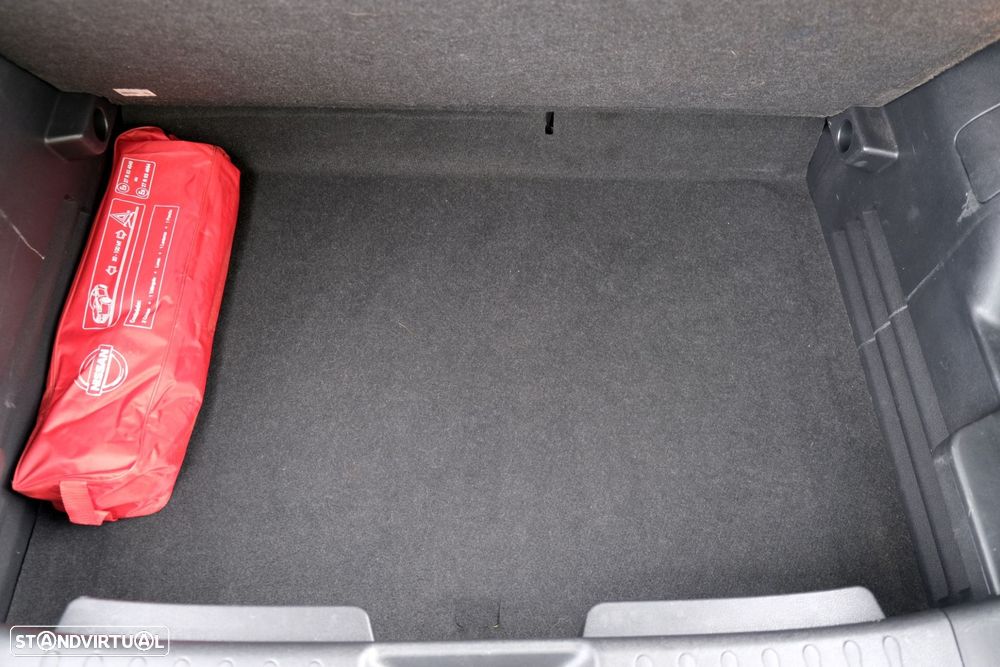 Nissan Juke 1.5 dCi N-Connecta Tecto Panoramico - 29