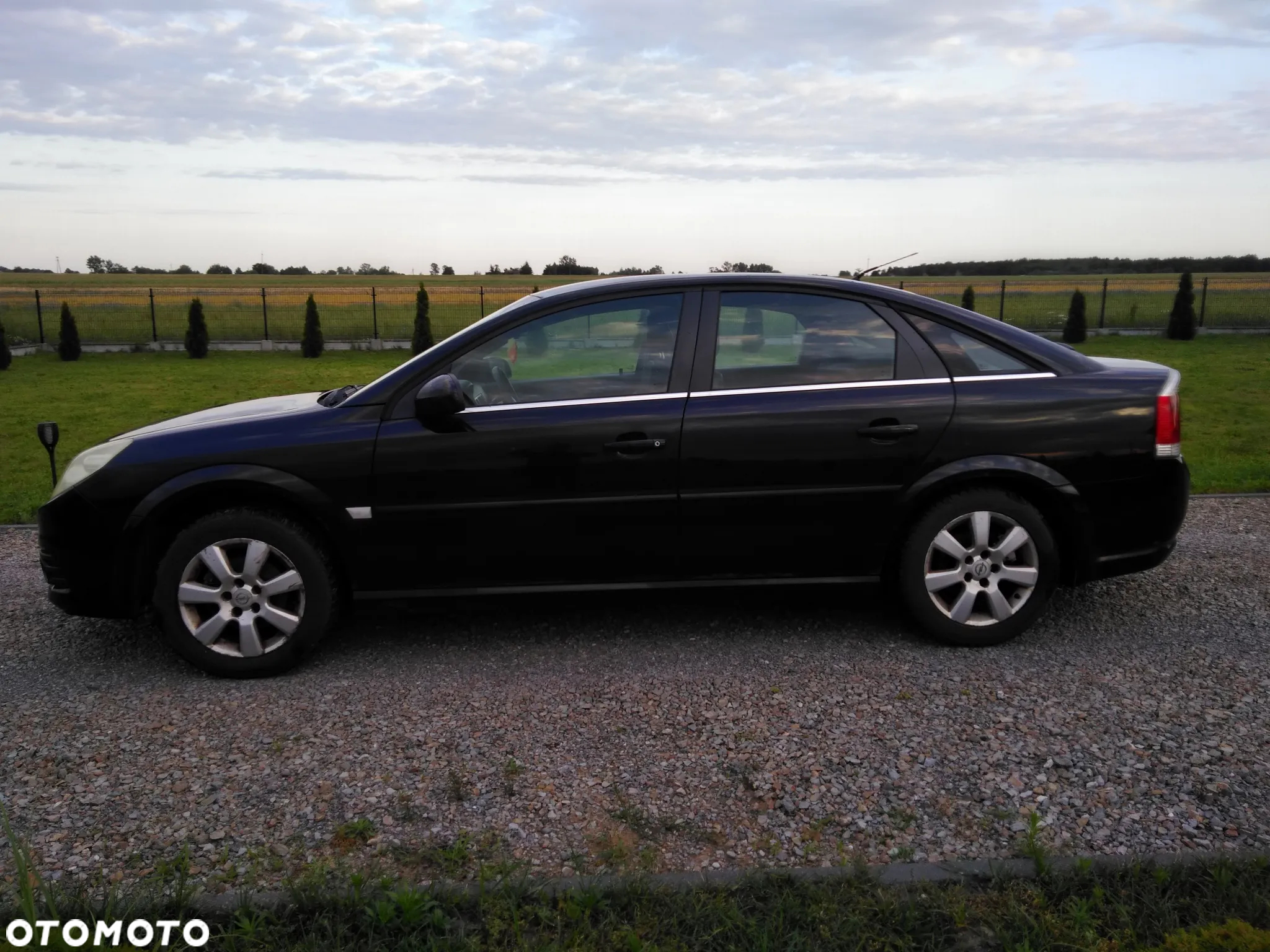Opel Vectra 1.9 CDTI Essentia - 2