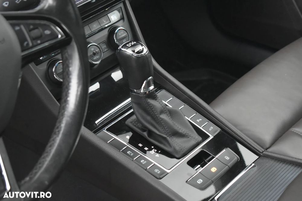 Skoda Superb 2.0 TSI DSG 4X4 Laurin & Klement - 11