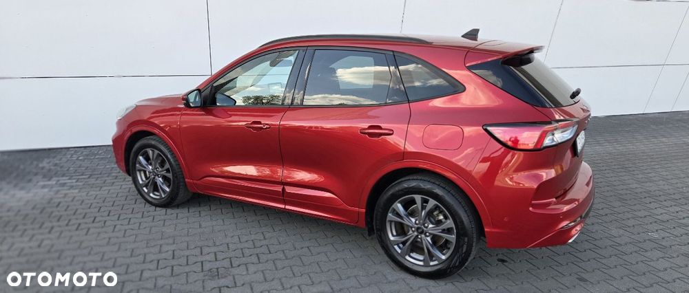 Ford Kuga - 17