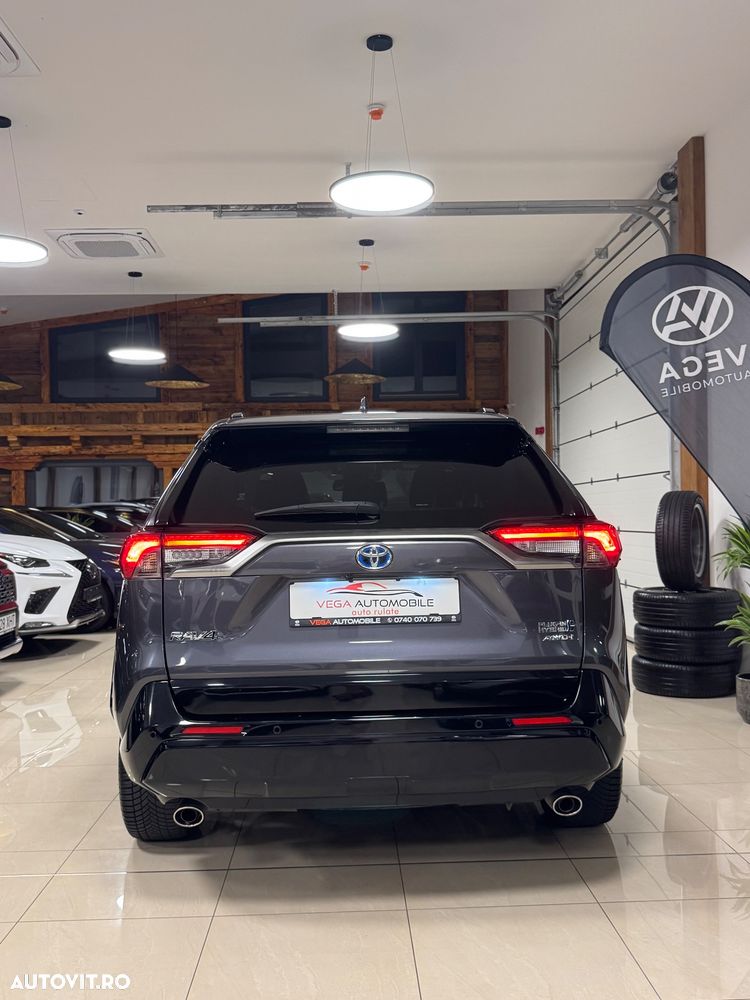 TOYOTA RAV4 2021 — imagine 5