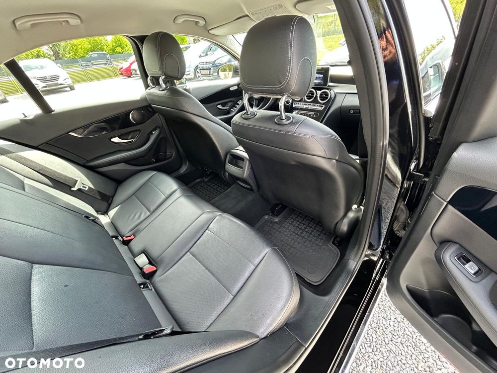 Mercedes-Benz Klasa C 160 9G-TRONIC - 19