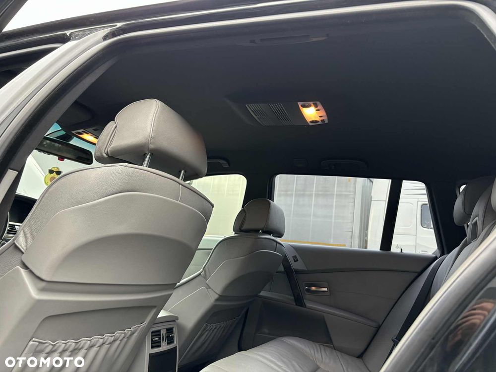 BMW Seria 5 535d - 6