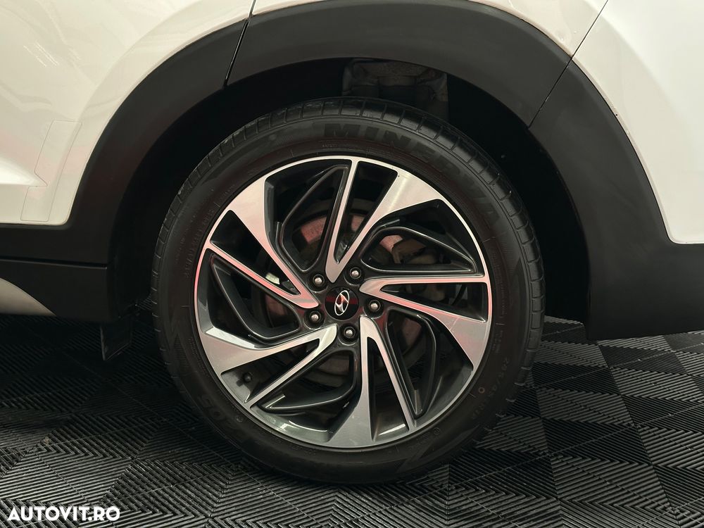 Hyundai Tucson 1.6 GDI 2WD DCT Premium - 40