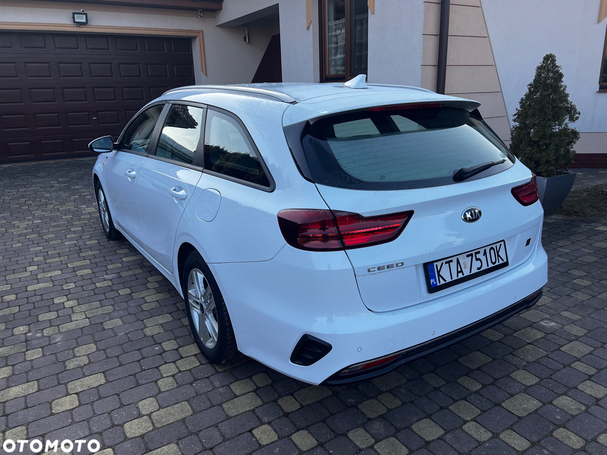 Kia Ceed 1.5 T-GDI Business Line - 10