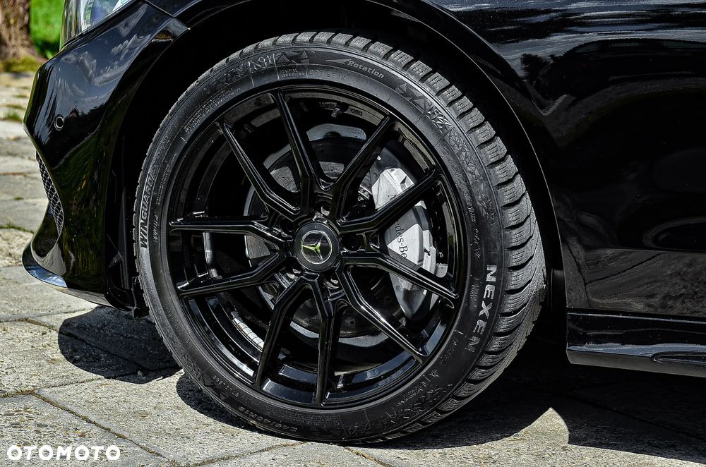 Mercedes-Benz Klasa C 180 7G-TRONIC AMG Line - 21