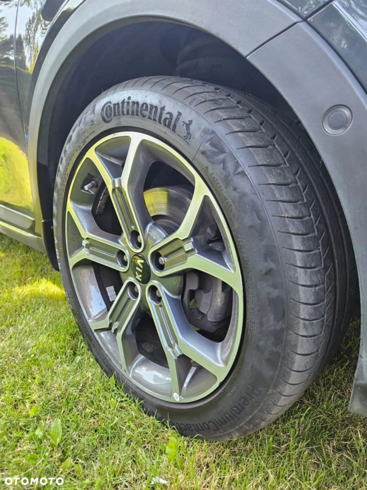 Kia XCeed 1.5 T-GDI L Business Line DCT - 23