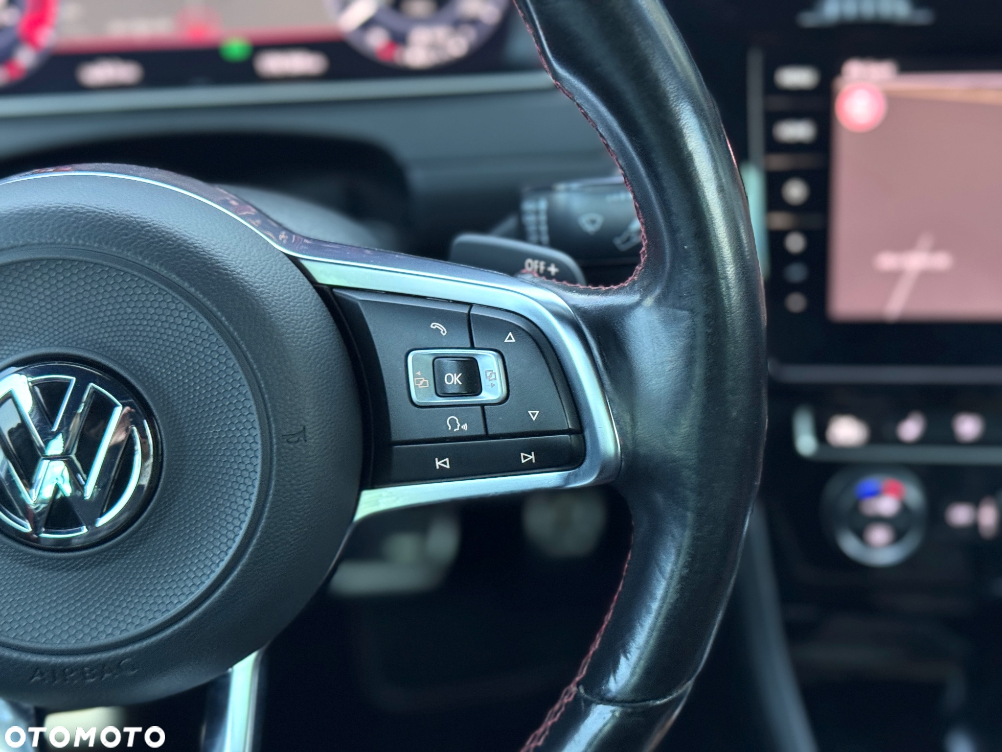 Volkswagen Golf VII 2.0 TSI GTI TCR DSG - 17